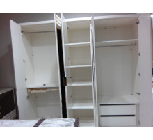 Пятистворчатый шкаф Элит ELIT-33 Пятистворчатый шкаф Элит ELIT-33