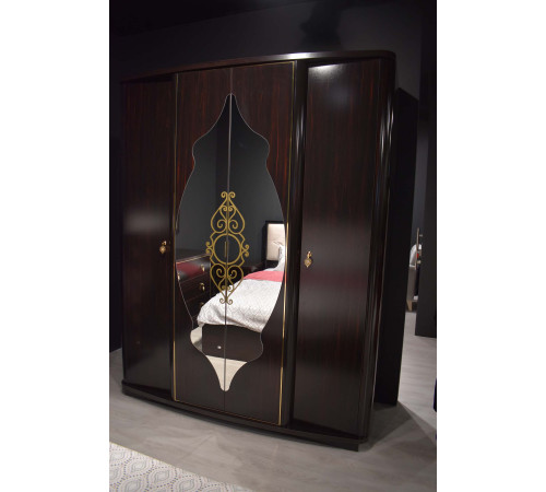 Четырехстворчатый шкаф Легенда венге LEGN-20 Четырехстворчатый шкаф Легенда венге LEGN-20